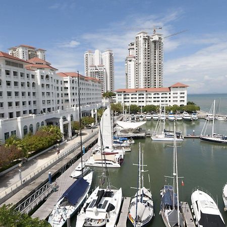 Profolio @ Straits Quay Aparthotel Tanjung Tokong Exterior photo